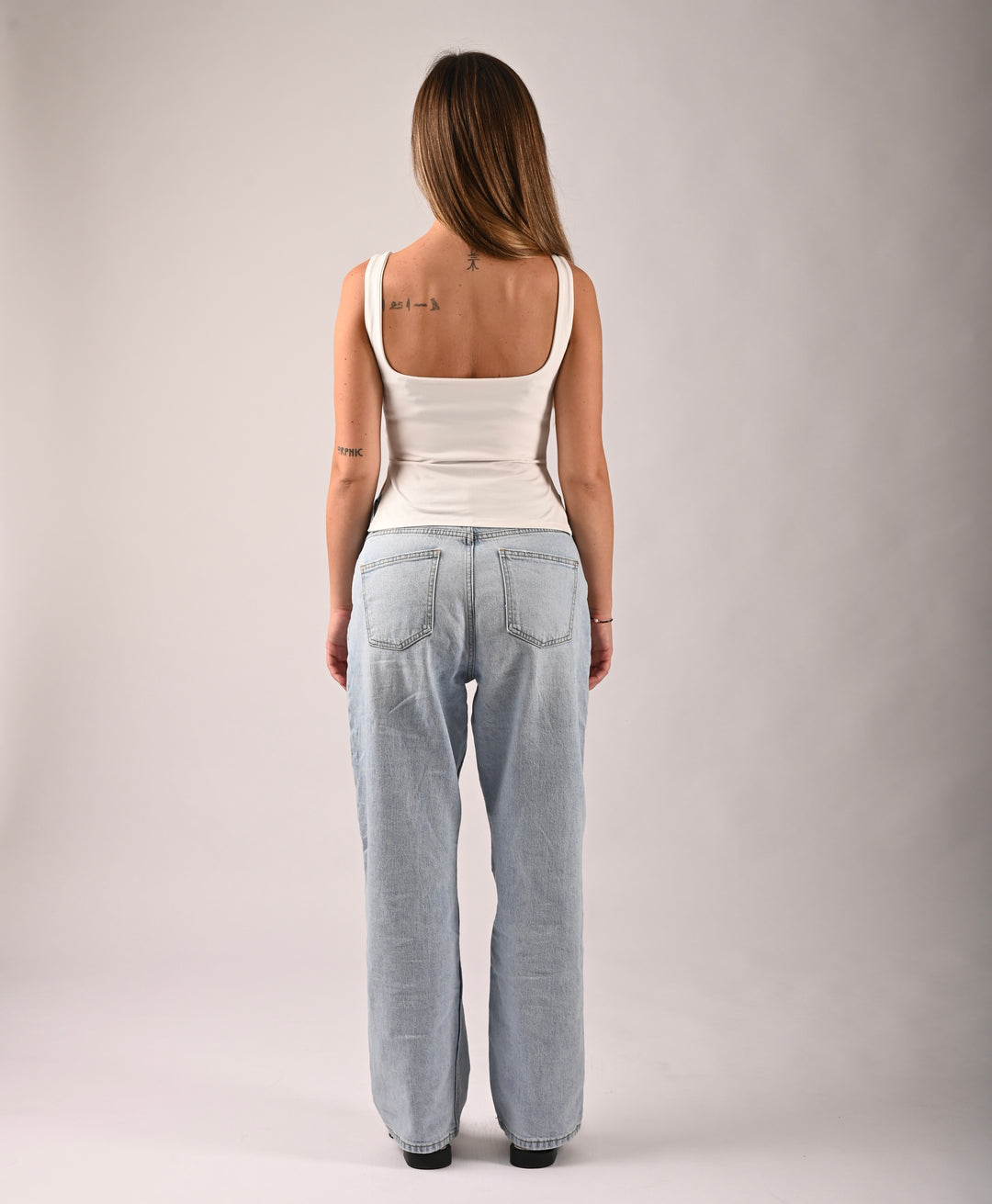 CROP TOP V- AUSSCHNITT - May