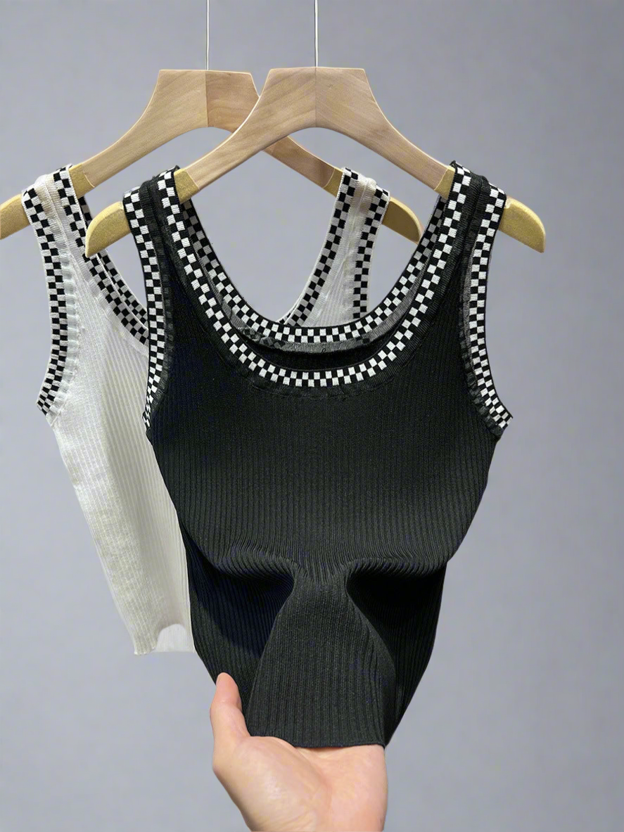 TANKTOP MIT BREITEN TRÄGERN - Lyan