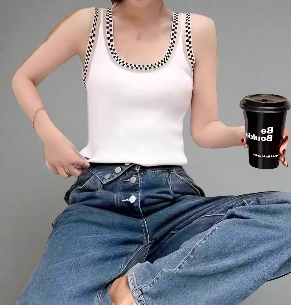 TANKTOP MIT BREITEN TRÄGERN - Lyan