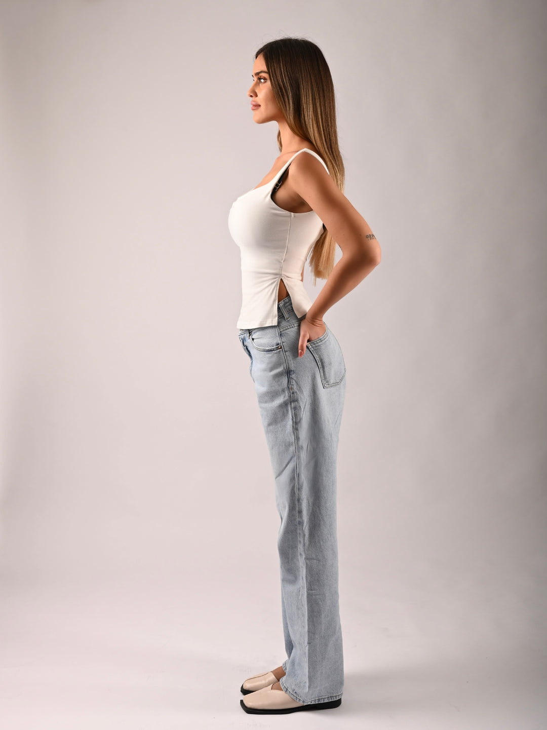 CROP TOP V- AUSSCHNITT - May