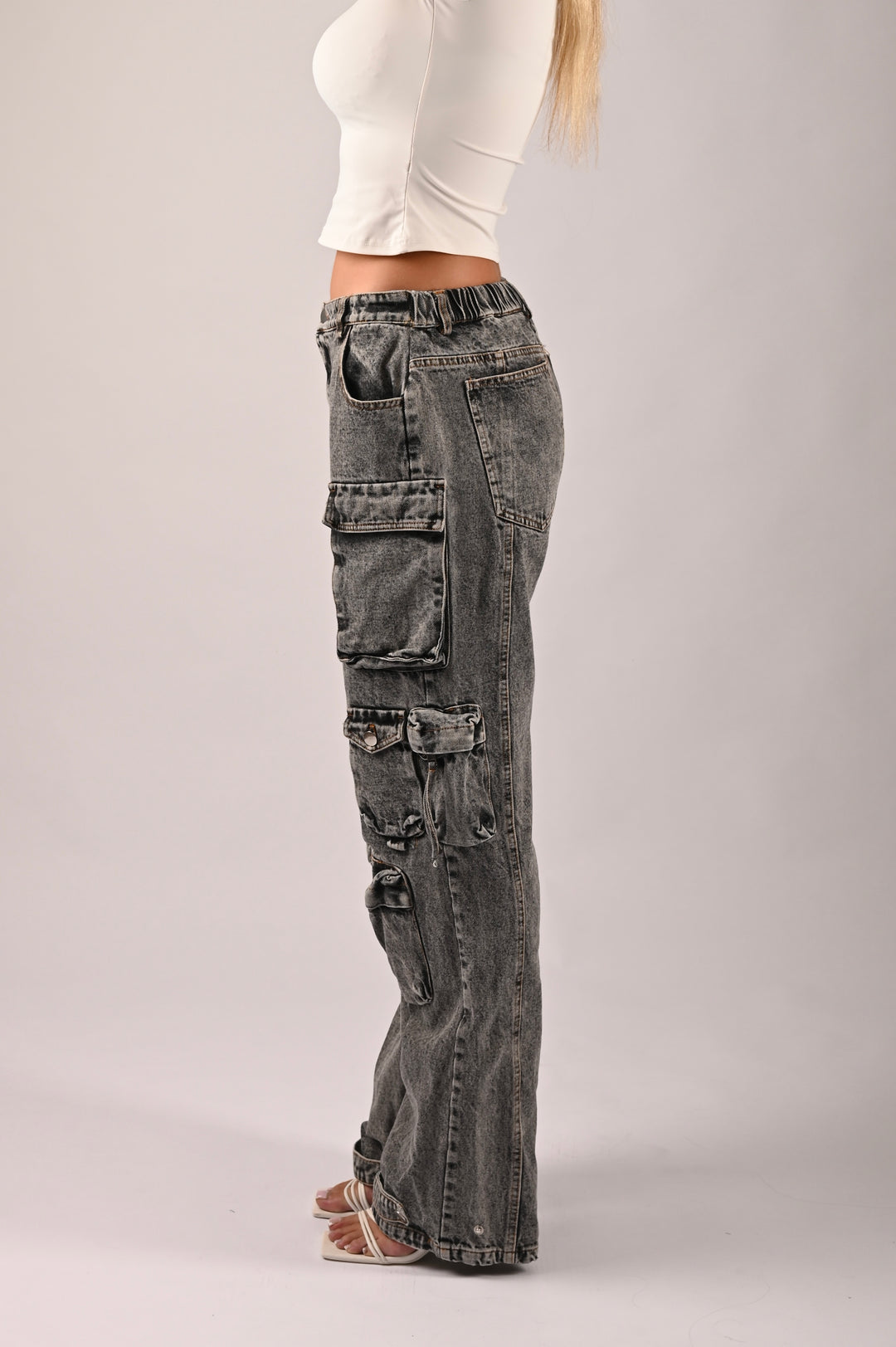 LOCKERE GRAU VERWASCHENE CARGO JEANS - Olivia